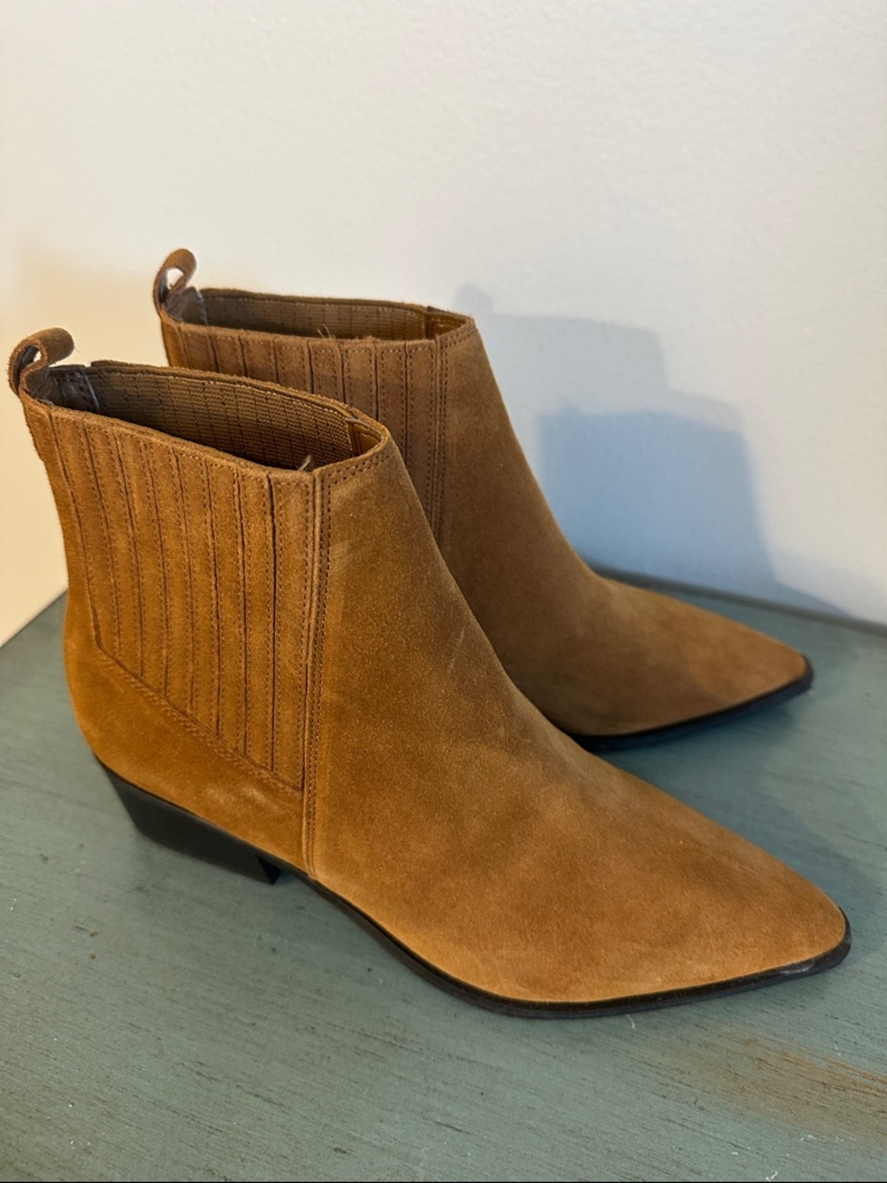 NEW Marc Fisher Tan Suede Pointed Ankle Booties - Picture 1 of 7